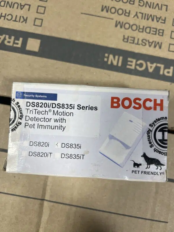 DS820i and DS835i Series TriTech Motion Detectors